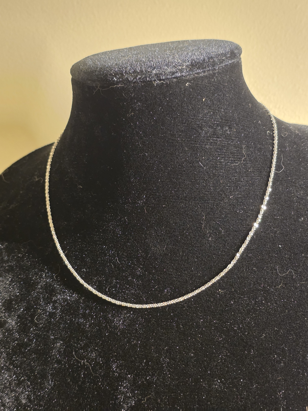 ✨️✨️ Sterling Silver 925 Black Rhodium Finish 18" Twisted Rock Necklace